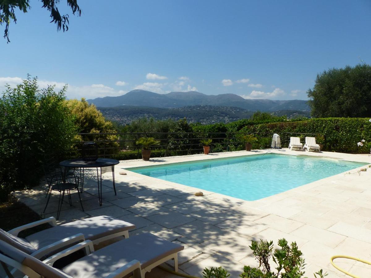 Les Collines De St Paul Bed & Breakfast Saint-Paul-de-Vence Exterior photo